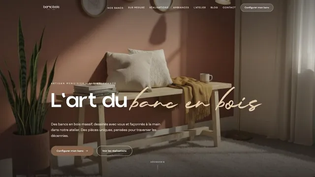 Le site Banc-en-Bois : un banc en bois massif dans un salon
